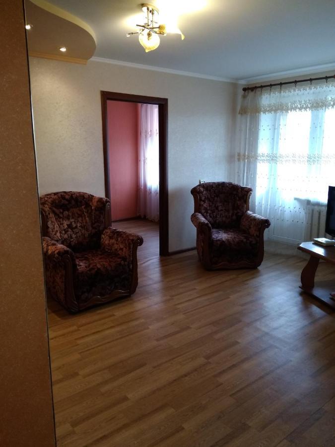 Apartment - Gorkogo Street Grodno Exterior photo