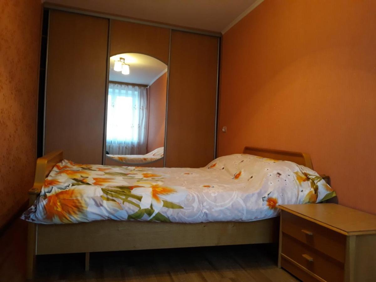 Apartment - Gorkogo Street Grodno Exterior photo